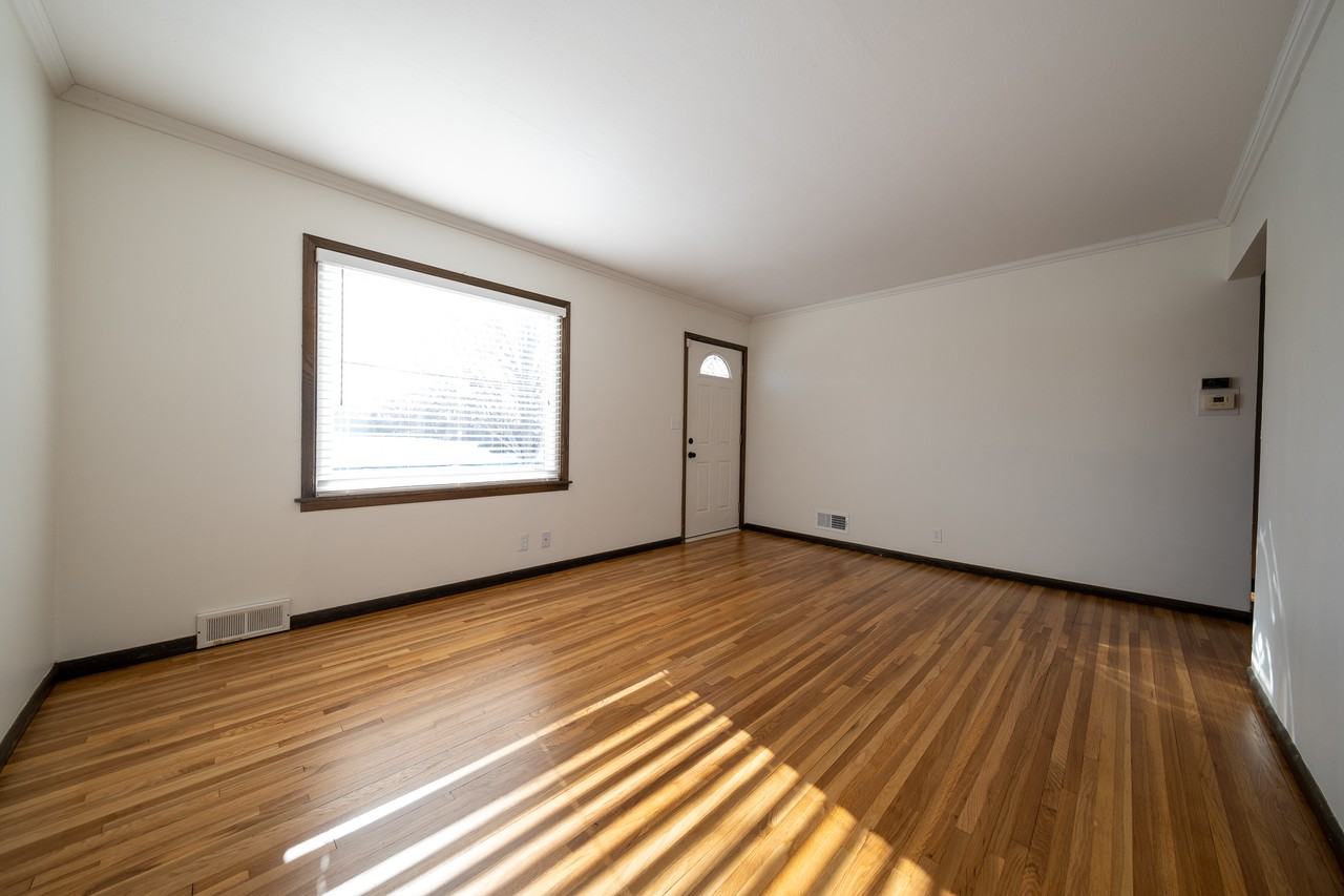 130 W 86th St #1 - Photo 6 of 30