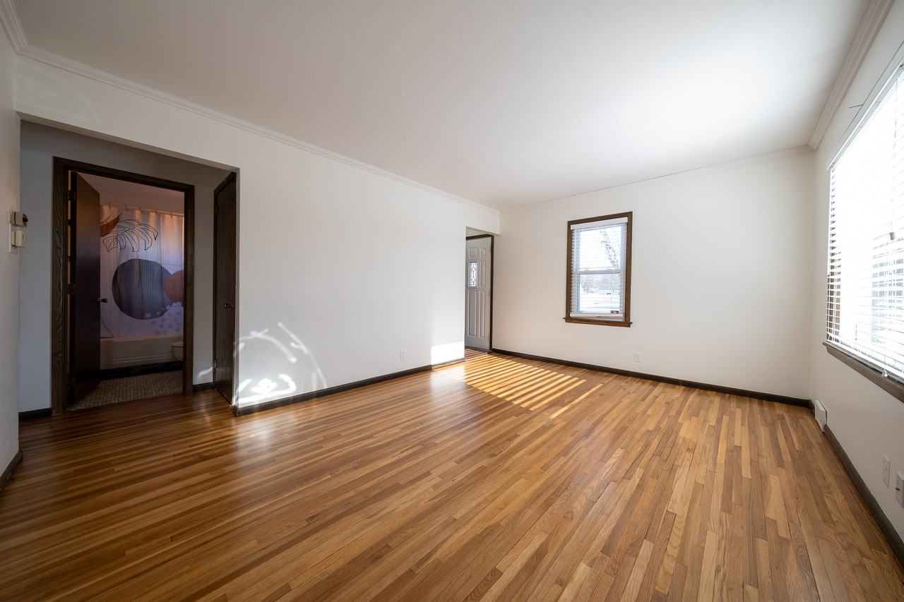 130 W 86th St #1 - Photo 7 of 30