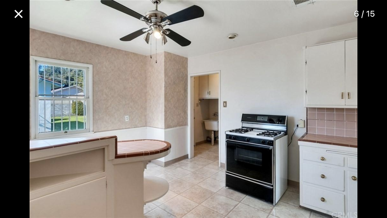 3424 N Sierra Way #NA - Photo 3 of 3
