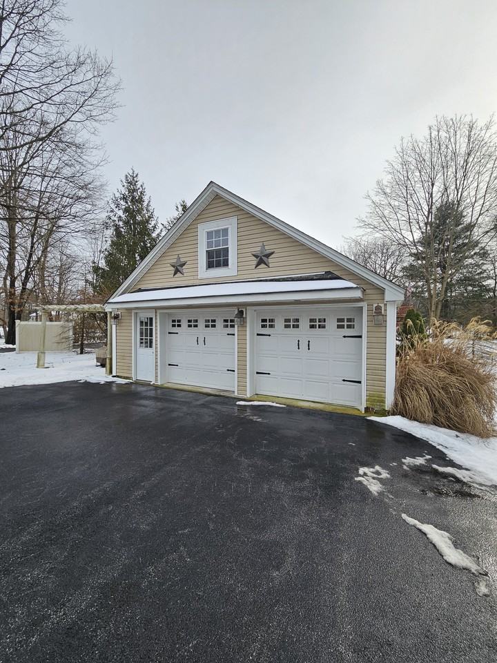 145 E Main St #NA - Photo 3 of 19