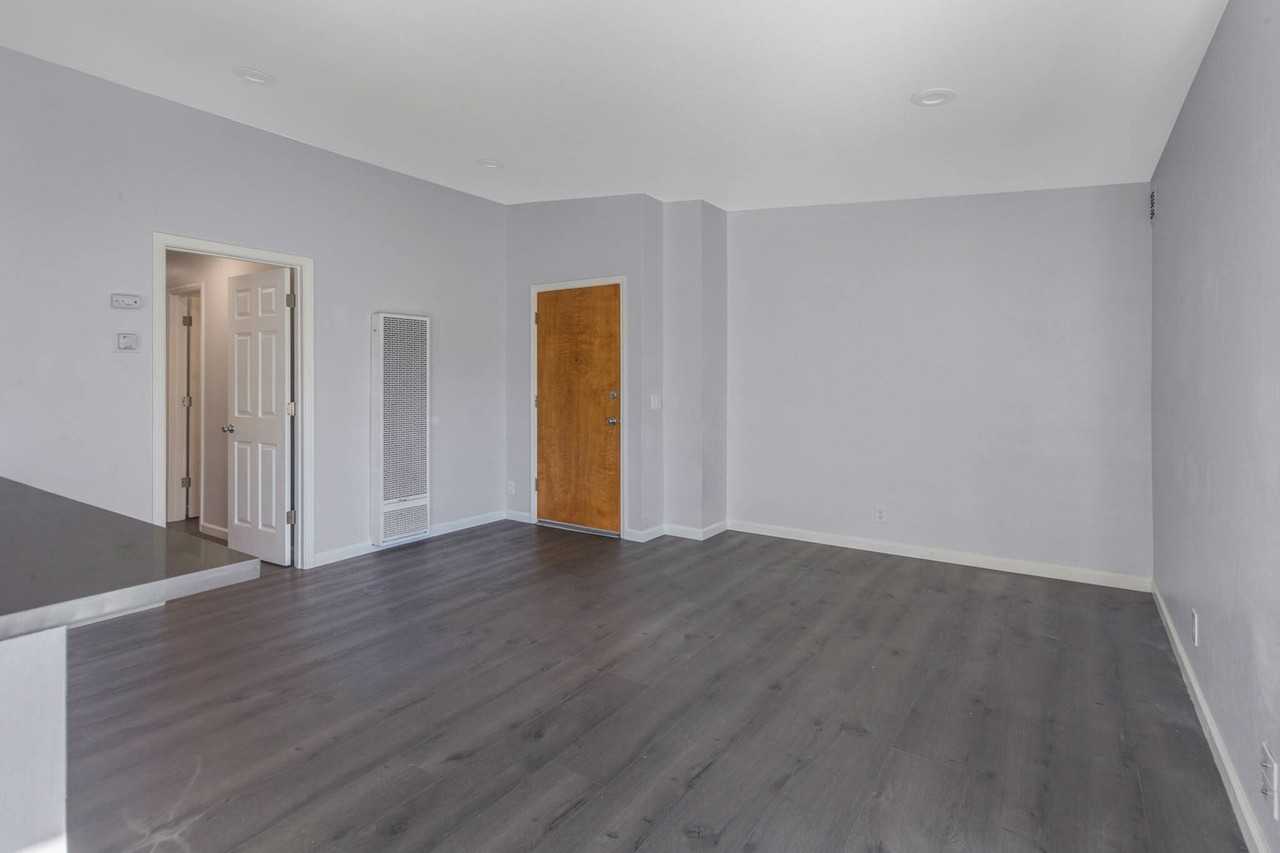 724 Central - Photo 5 of 28