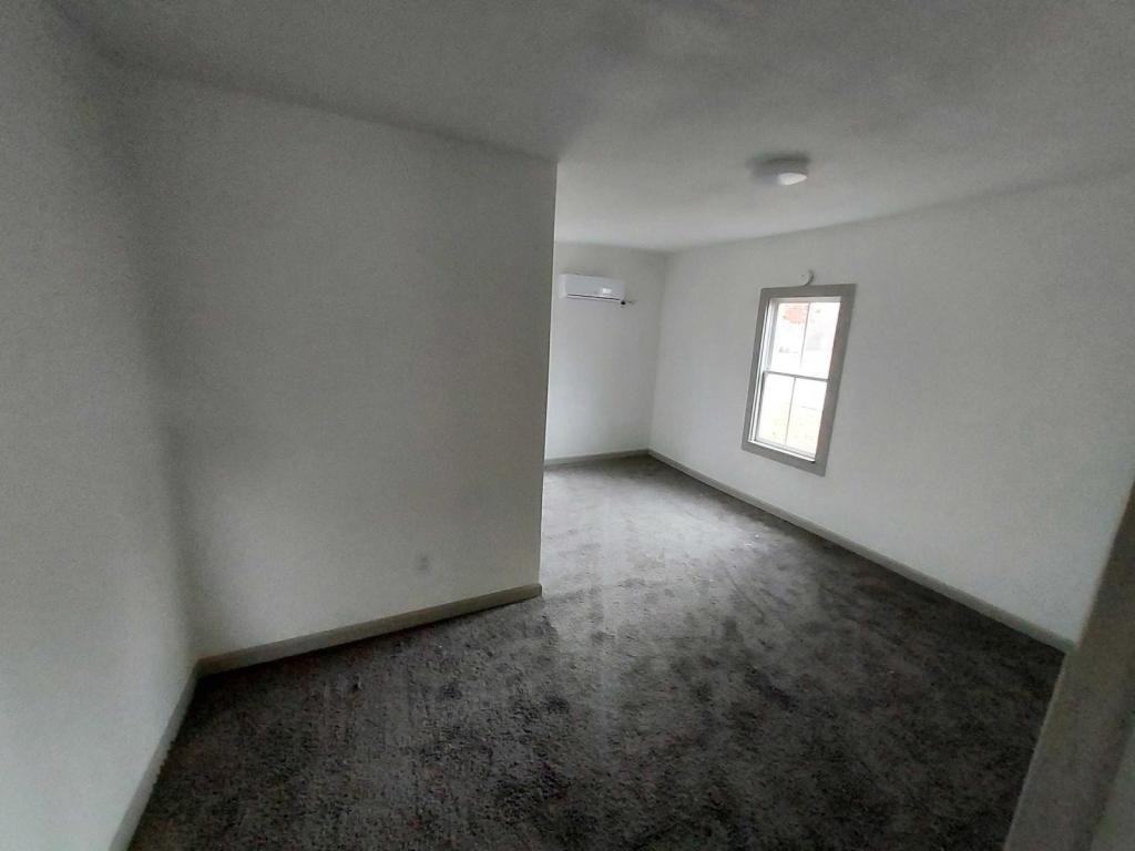 2604 Appleton Ave - Photo 3 of 9