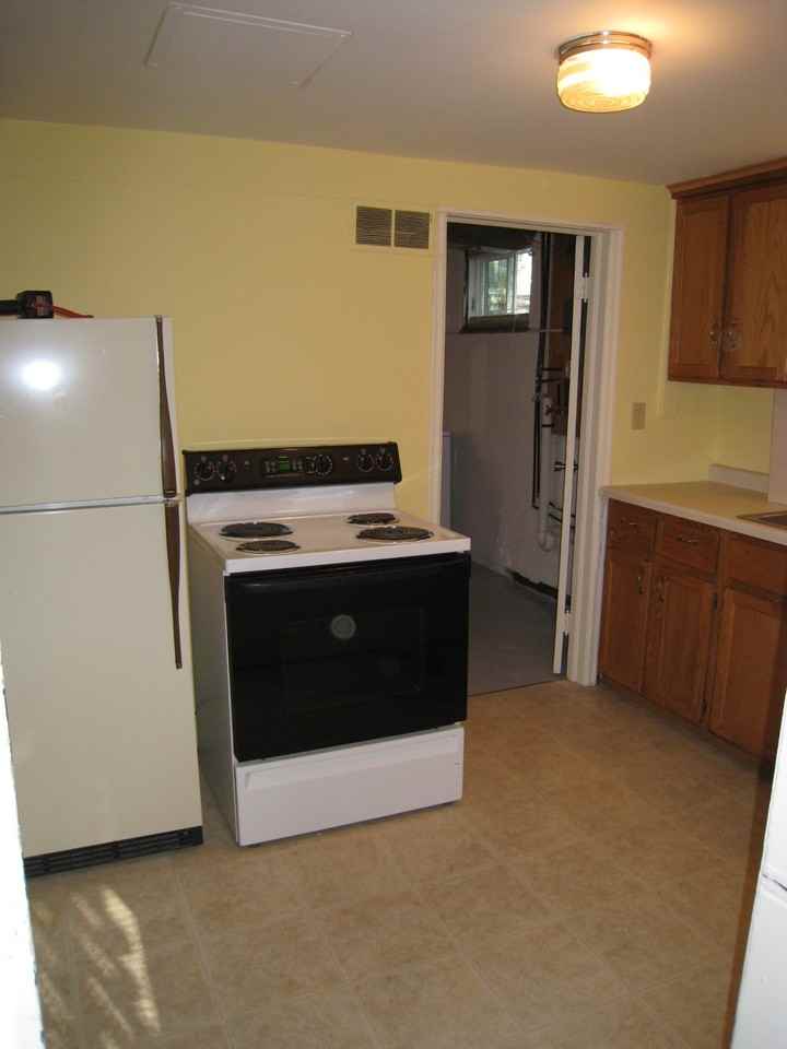 1410 10th St N - Photo 3 of 22
