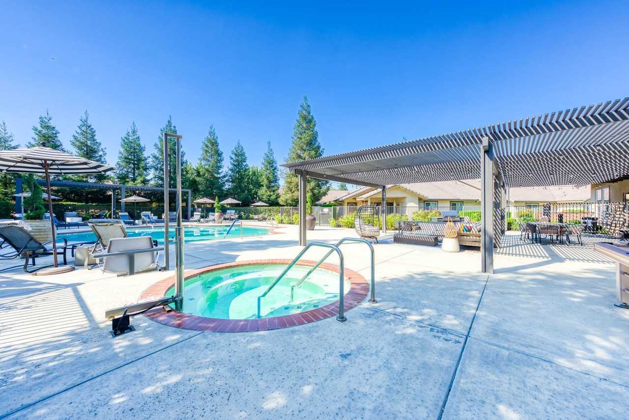 The Villas at Scenic River, A 55+ Community - Photo 5 of 29