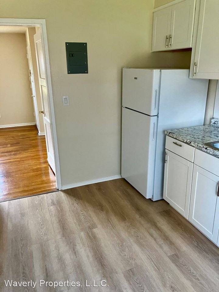 421, 427-31, 435, 441-45 Main St., 2007 Linwood Ave. - Photo 3 of 10