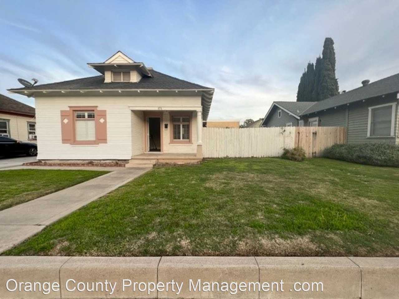 171-175 N Lemon Street - Photo 2 of 15