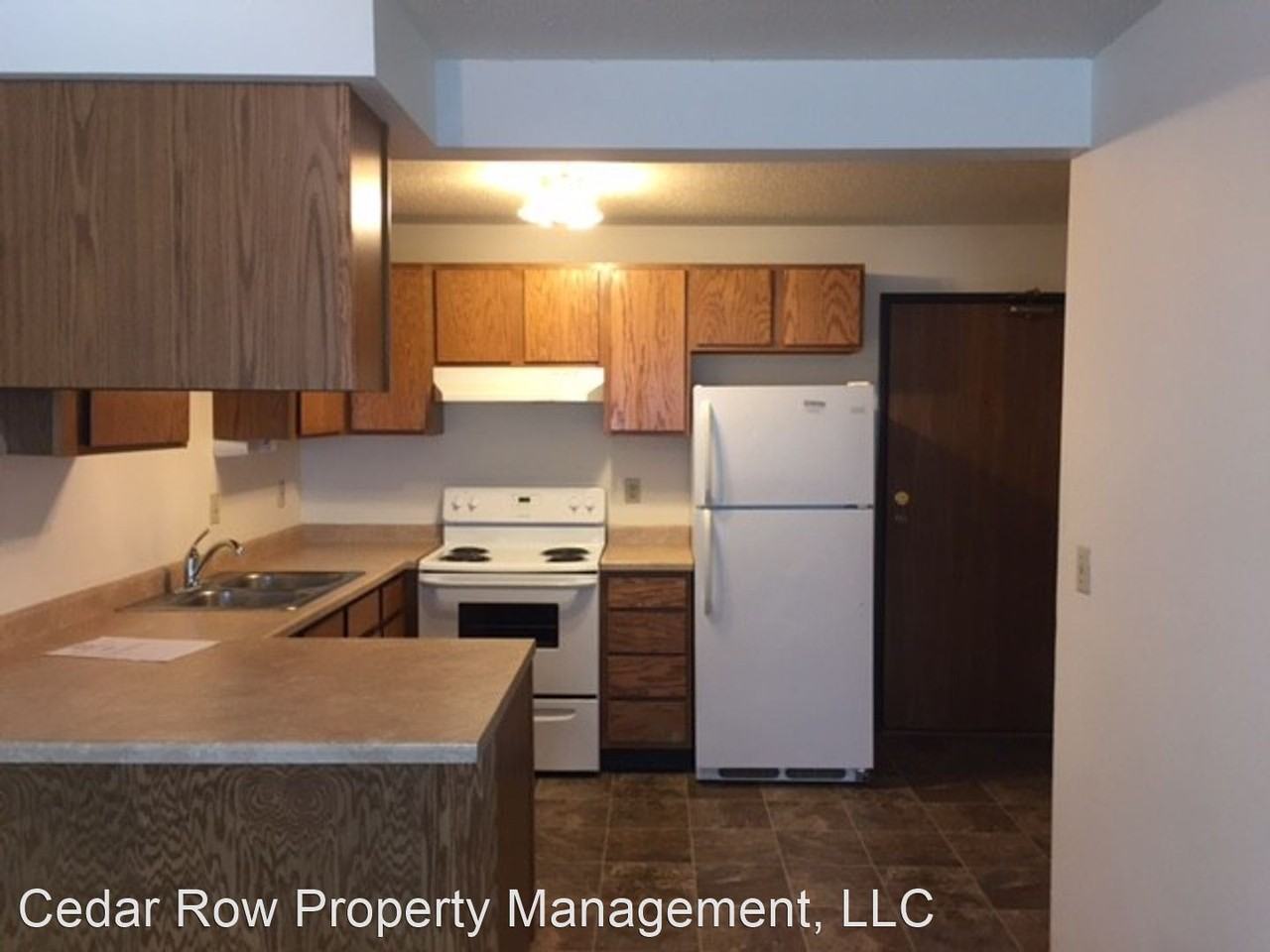 720 7th Ave S - Photo 3 of 7