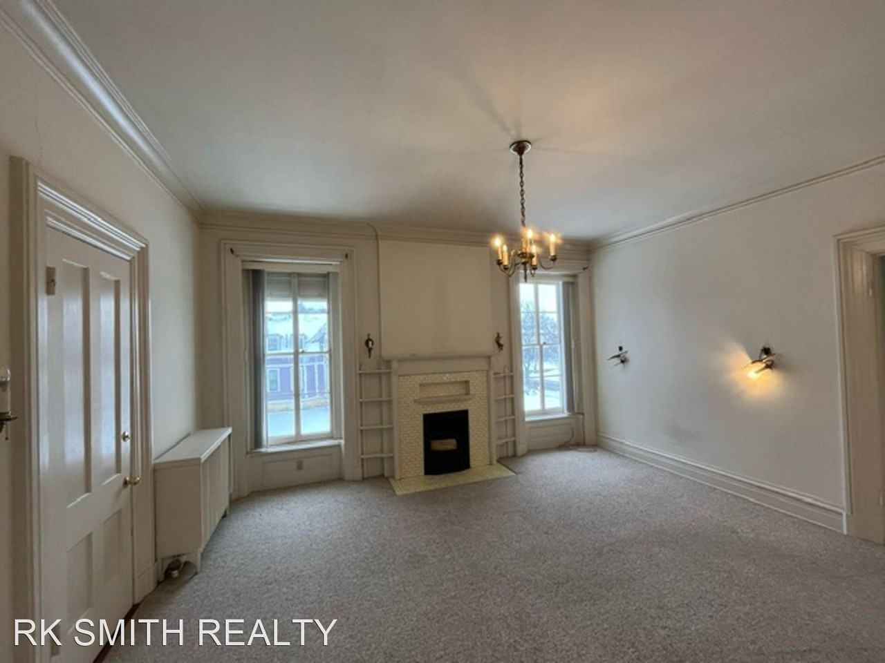 500, 510 E. Court Street - Photo 2 of 7