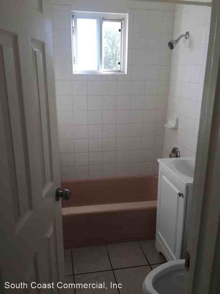 617-621 North 61st Street - Photo 3 of 4