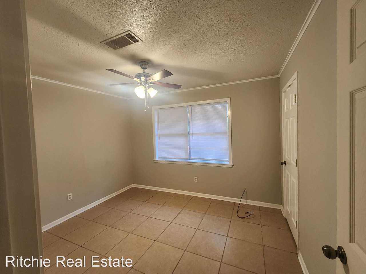 Forest Avenue - Photo 3 of 5