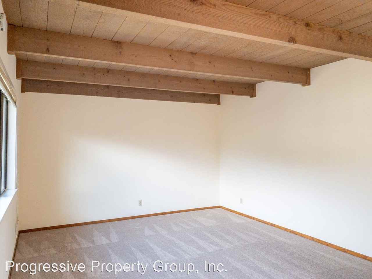 36 Ross Avenue - Photo 2 of 24