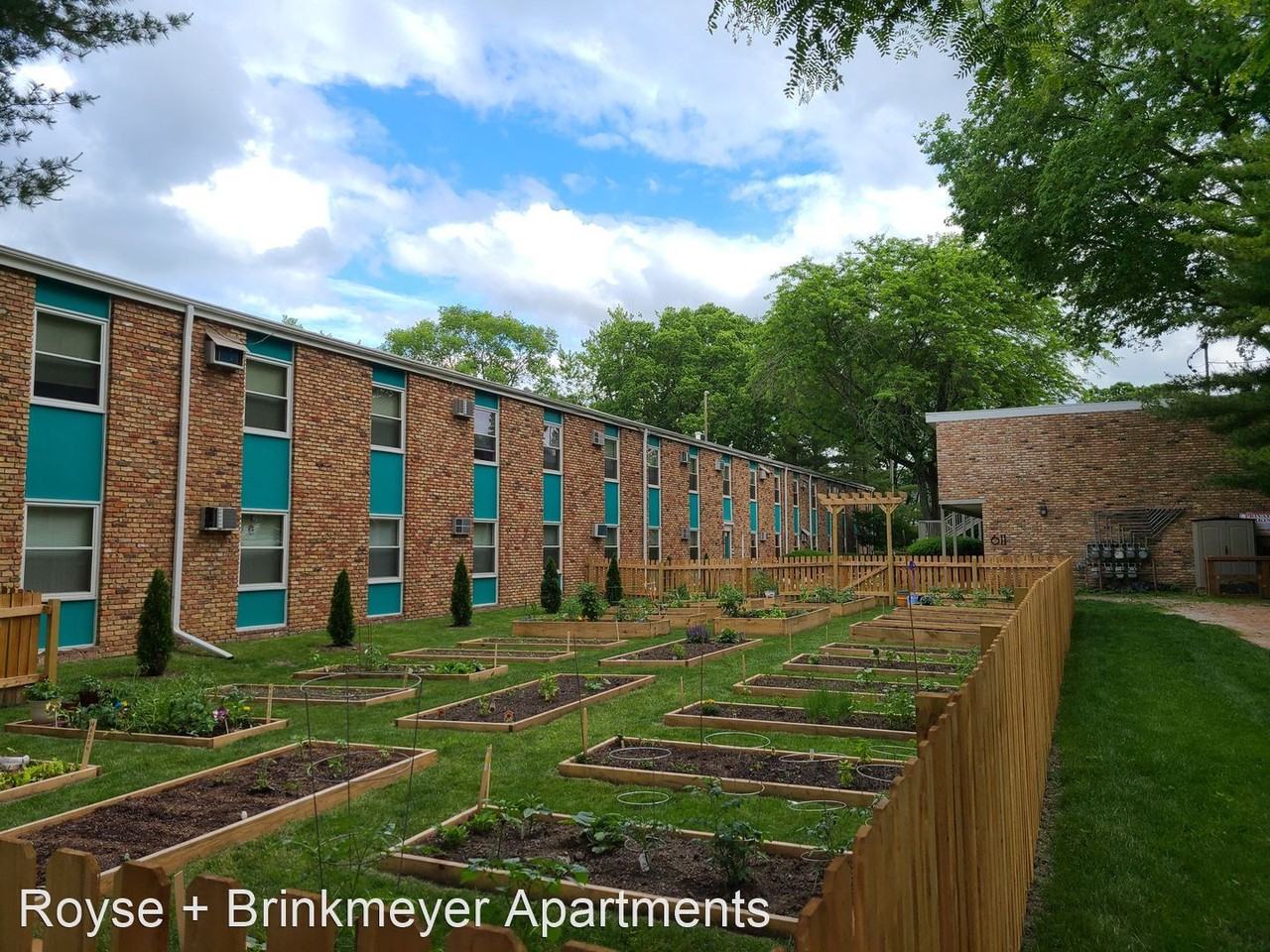Healey Gardens by Royse + Brinkmeyer - Photo 3 of 16