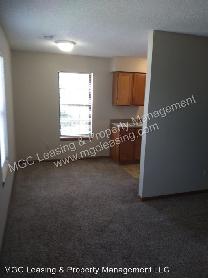 1560 E 125th St - Photo 3 of 18
