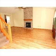 2167 Kingsglen Dr - Photo 3 of 13