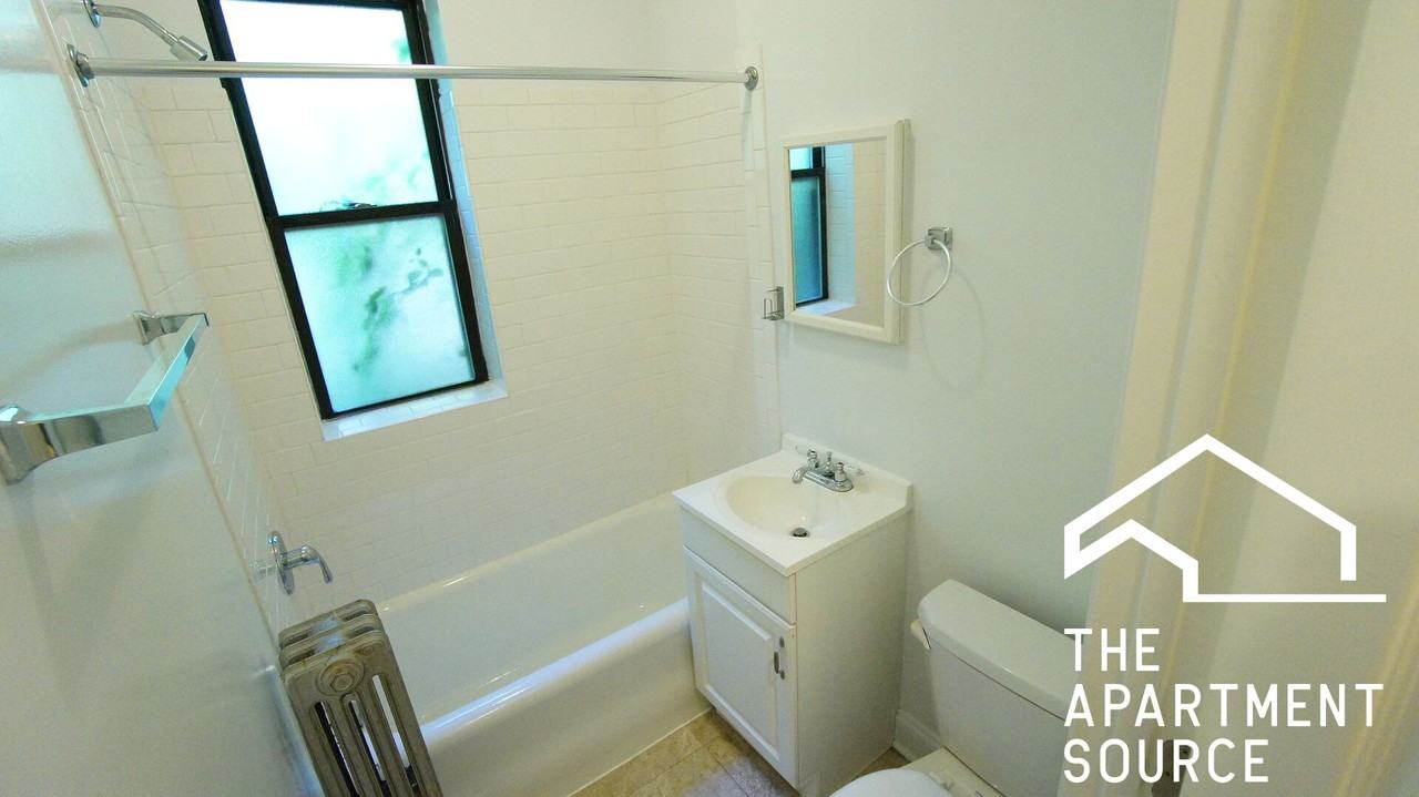 1742 N Humboldt Blvd #410 - Photo 7 of 10