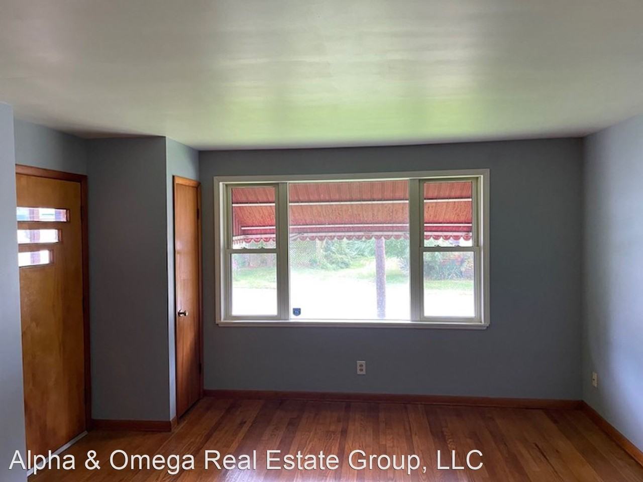 277 Patton Ave - Photo 2 of 13