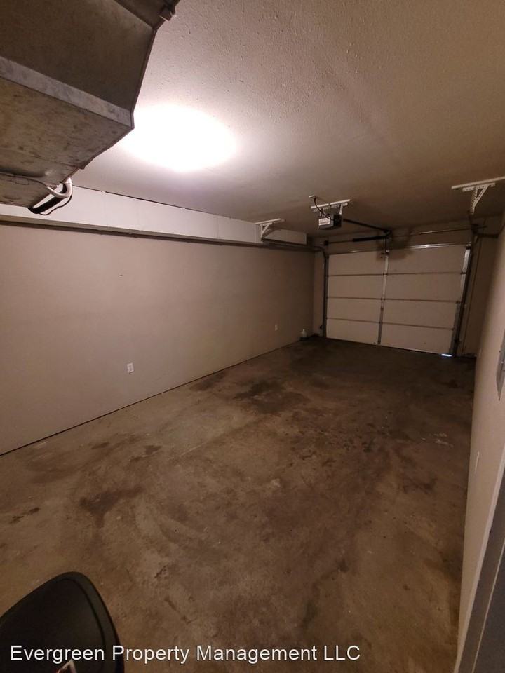 416 Shade Tree Ln - Photo 2 of 12