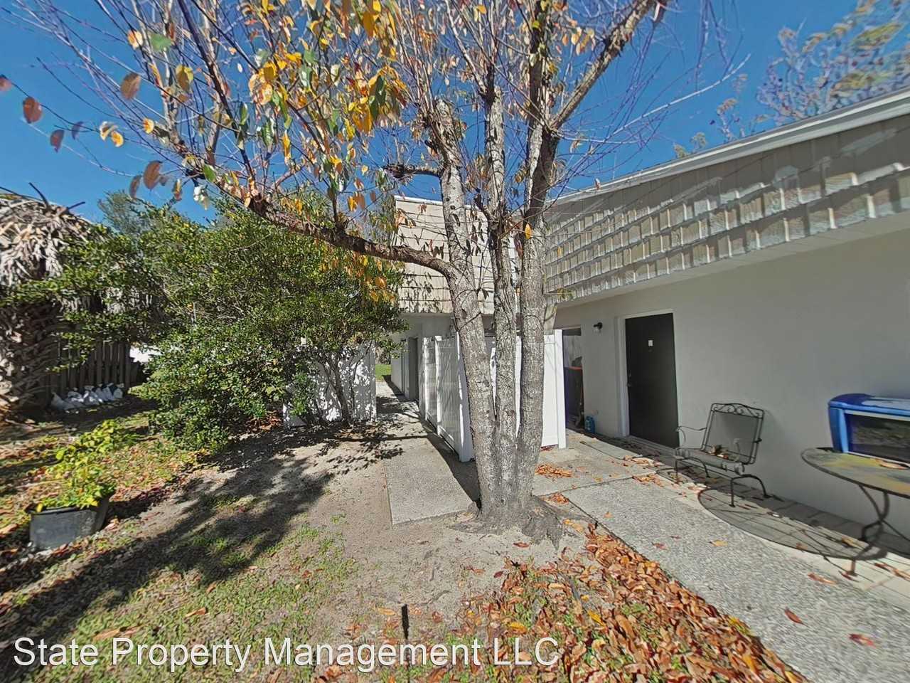 5121 SE 29th St. - Photo 2 of 11