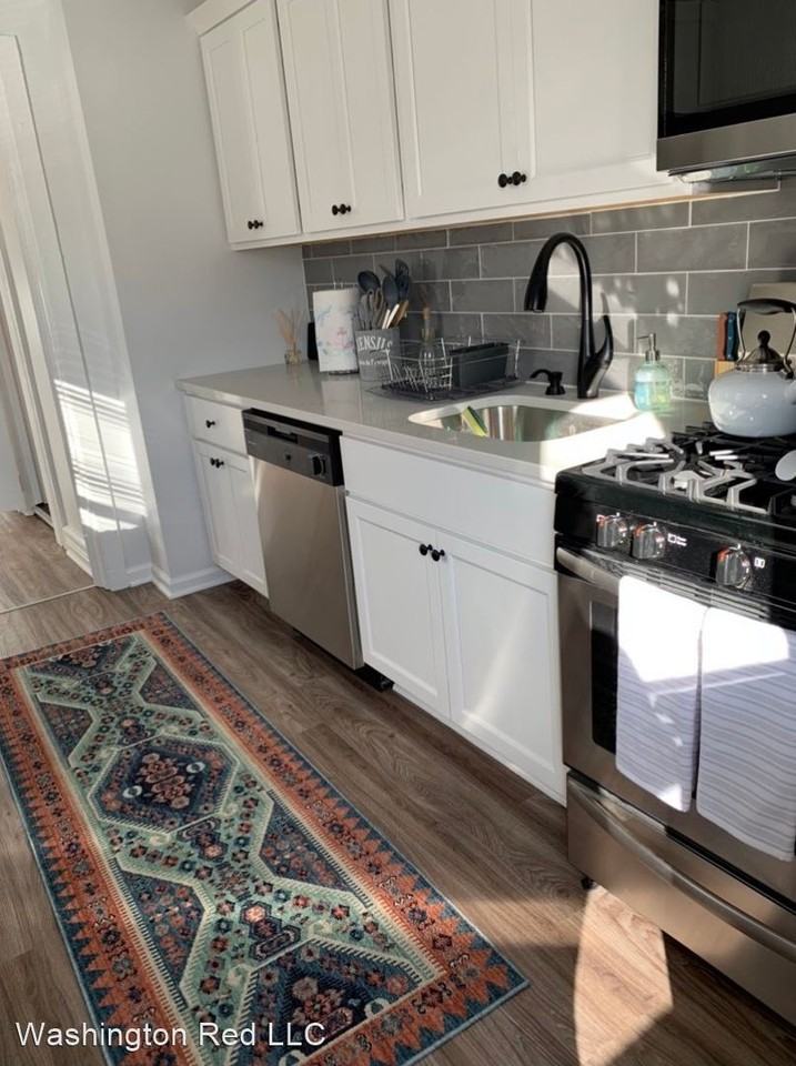 88-90 Wallace Street - Photo 2 of 13