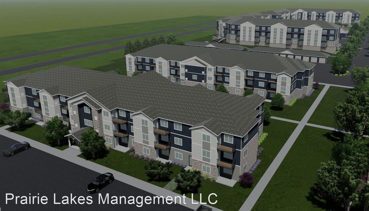 1690 Premier Drive - Photo 2 of 15