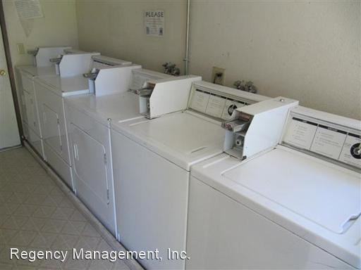 730 SW Brockwood Avenue - Photo 3 of 17