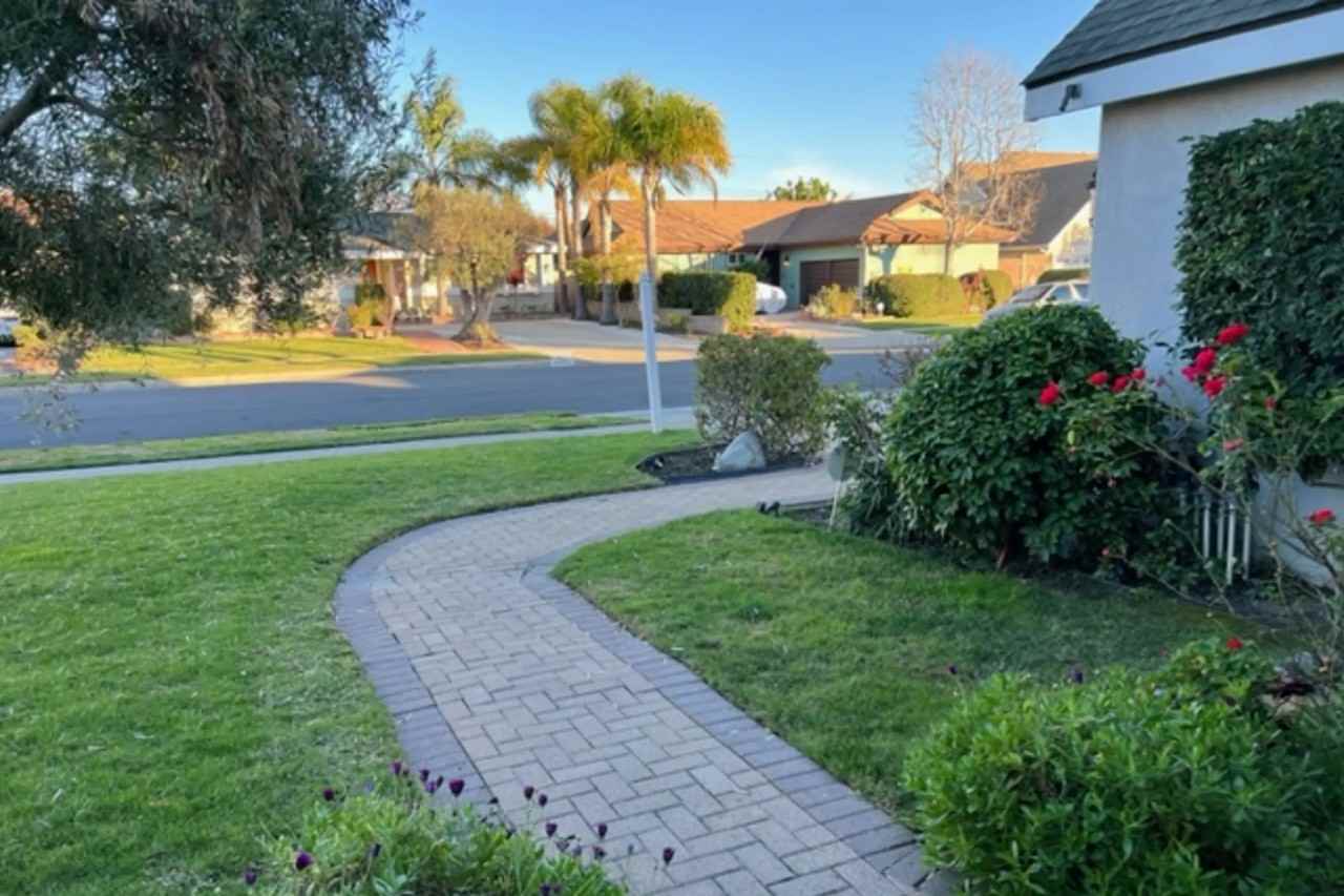 11861 Paseo Bonita - Photo 2 of 17