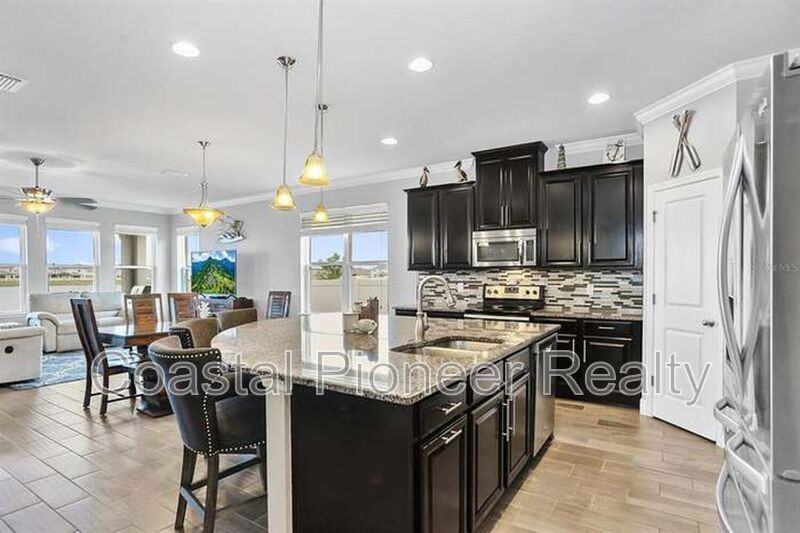 19421 Long Lake Ranch Blvd - Photo 3 of 41