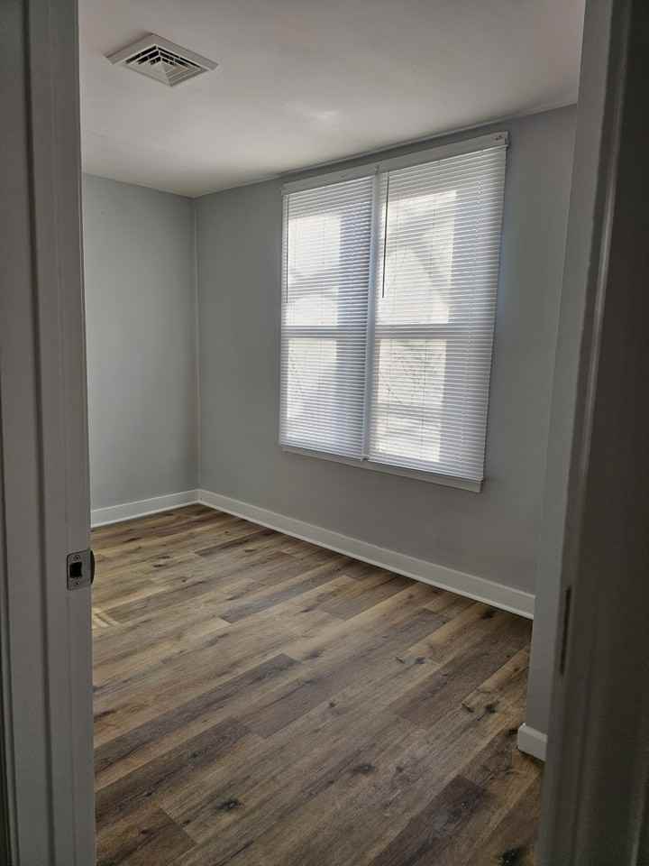 255 S State St - Photo 3 of 3