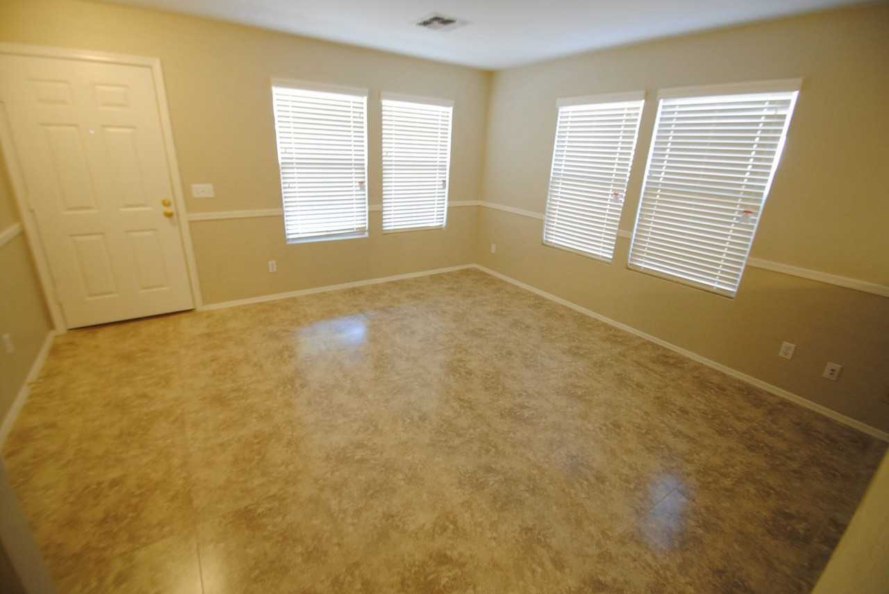 3143 W Fremont Rd - Photo 2 of 13