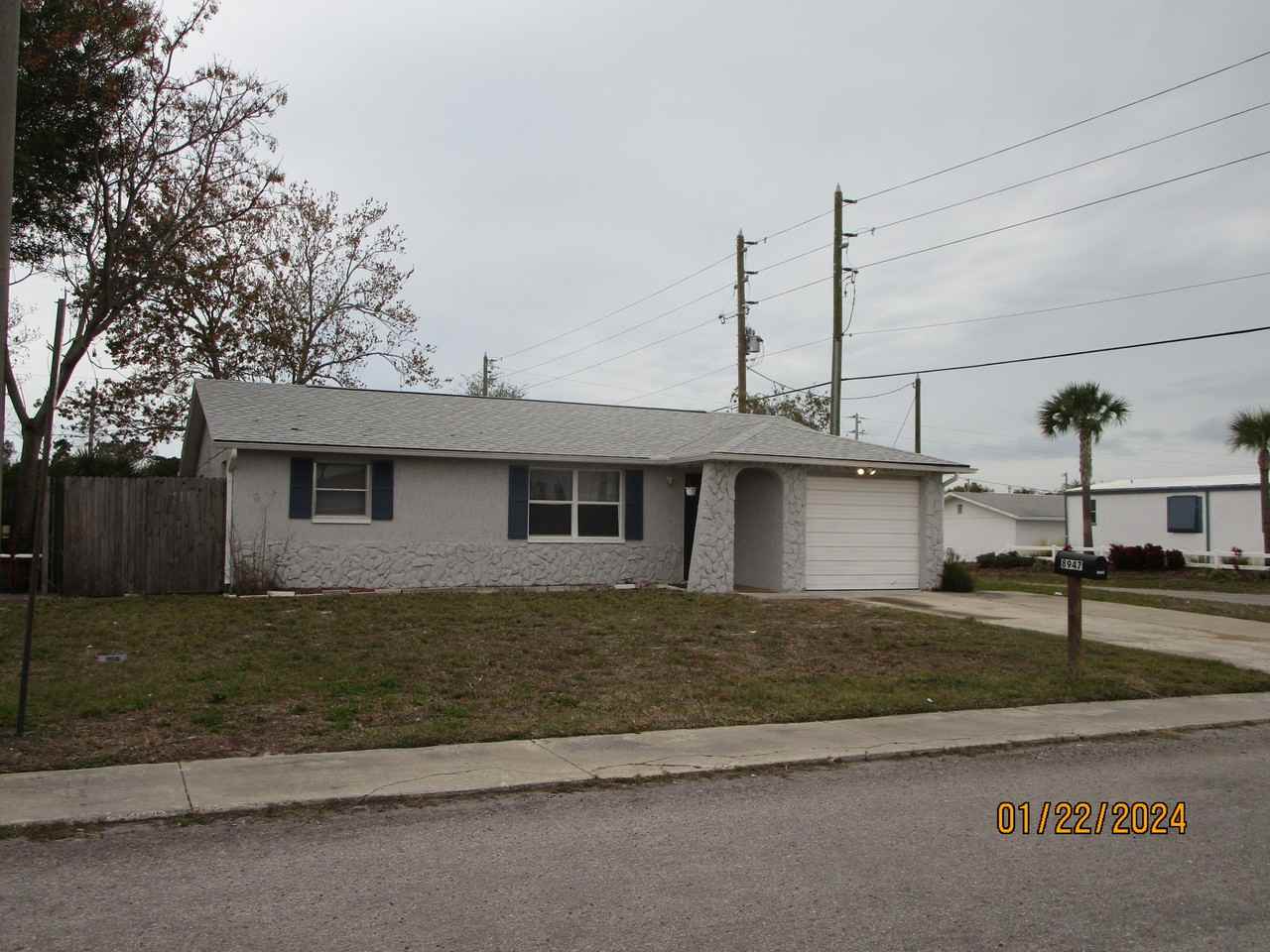 8947 Cairo Ln - Photo 2 of 18