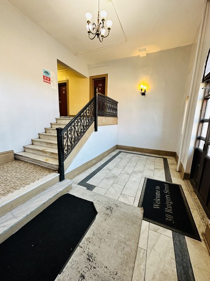 30 Rutgers Street #206 - Photo 2 of 11