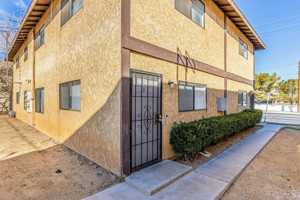 featured image of 232 E Lancaster Blvd