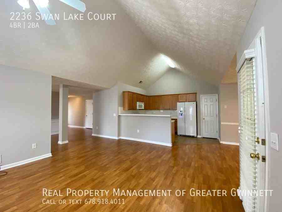 2236 Swan Lake Ct - Photo 7 of 8