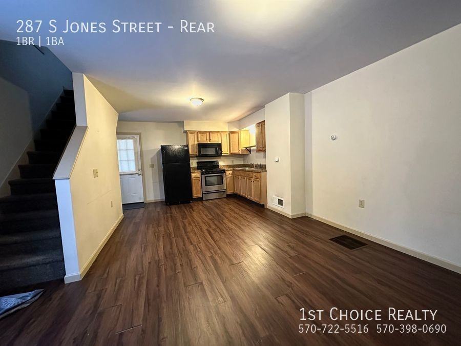 287 S Jones St #REAR - Photo 2 of 10