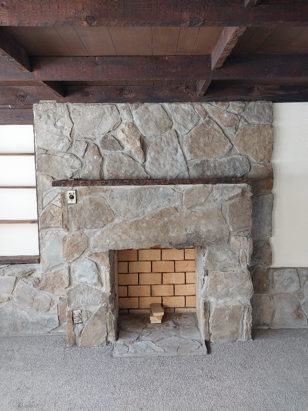 272 Elmwood Blvd - Photo 3 of 9