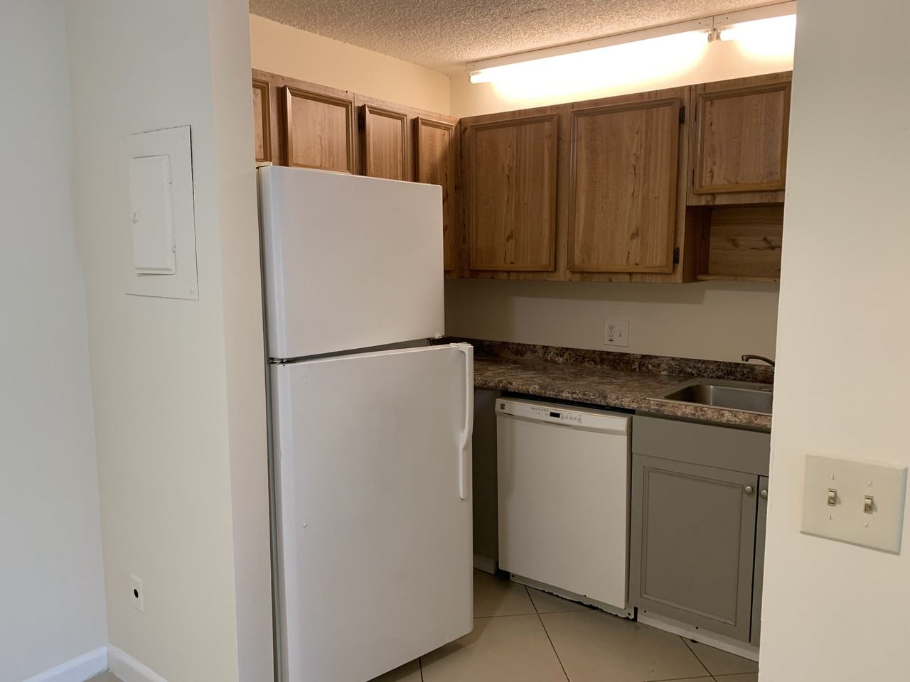 10918 Royal Palm Boulevard #10918 - Photo 3 of 3
