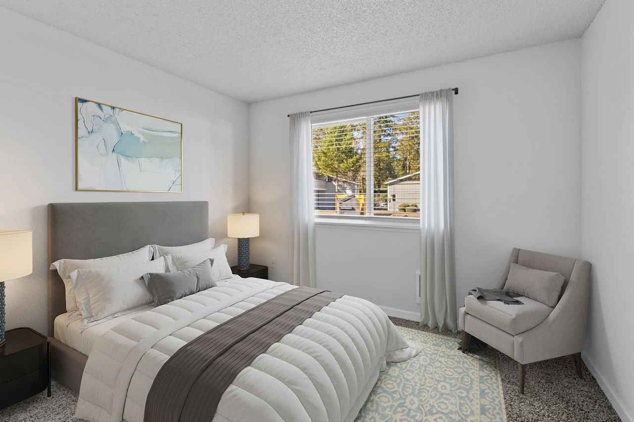 Evergreen Park Apartments in Olympia! - Photo 5 of 44