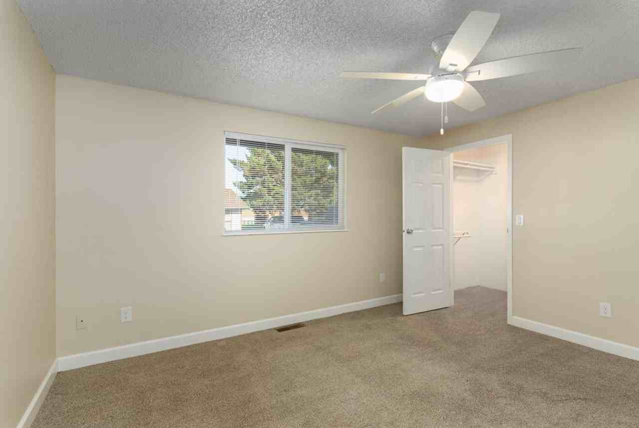 Irving Place Apartments - Photo 7 of 50