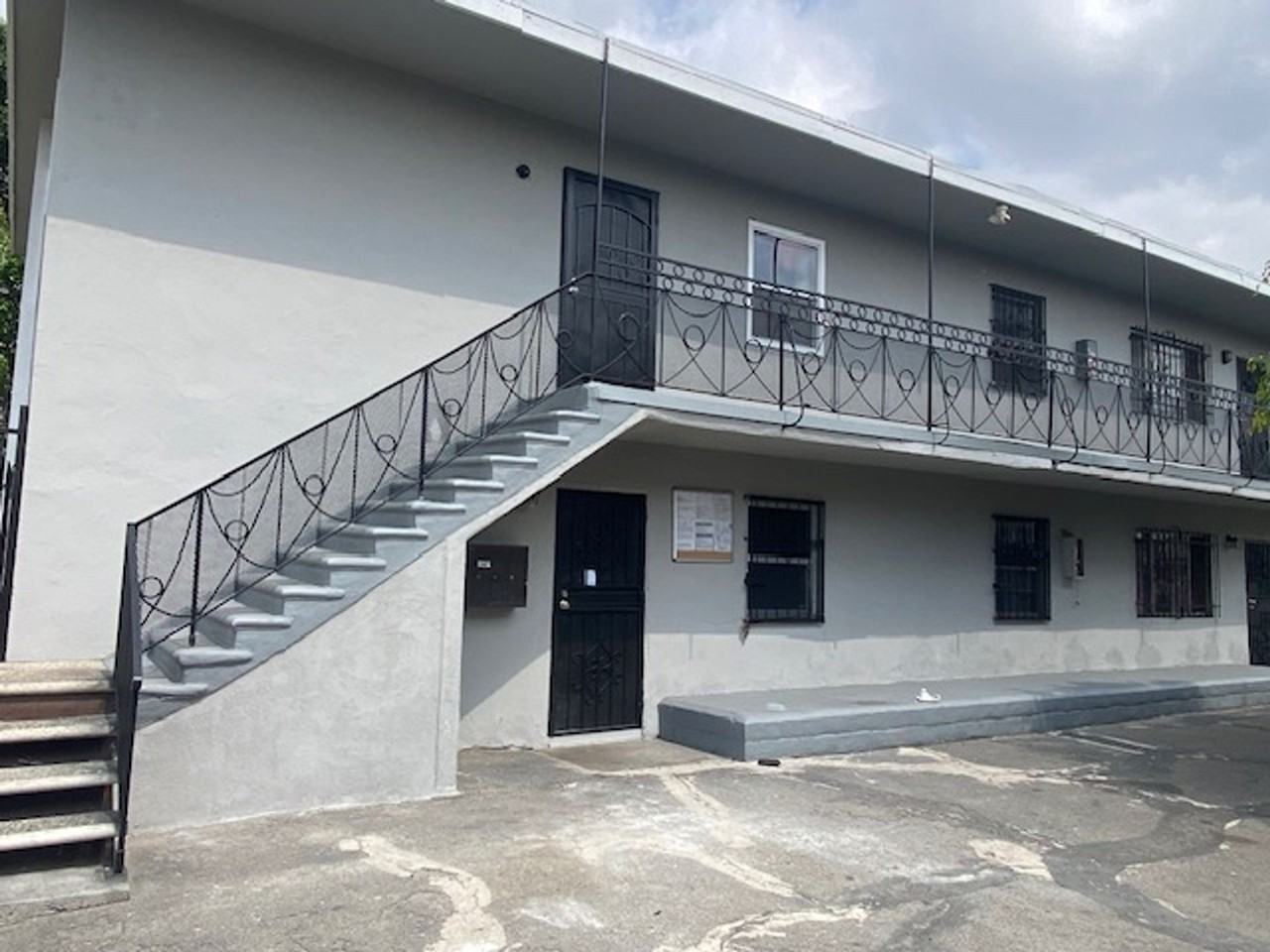 KOSOO 06 - Photo 3 of 5