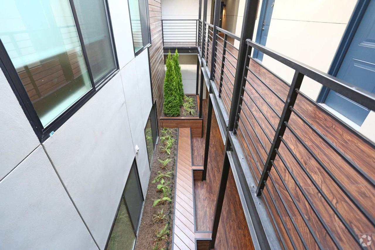 824 N Calvert St - Photo 7 of 12