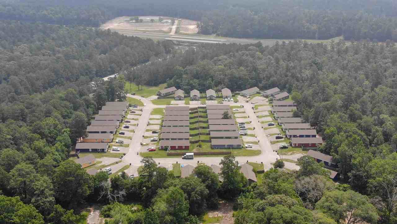 107 Varsity - Photo 6 of 7