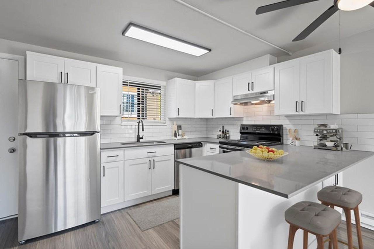 Redmond Crest - Photo 7 of 25