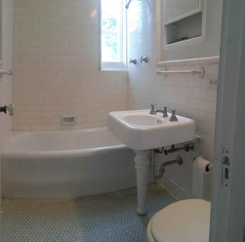 The Massee Apartments - Photo 4 of 34