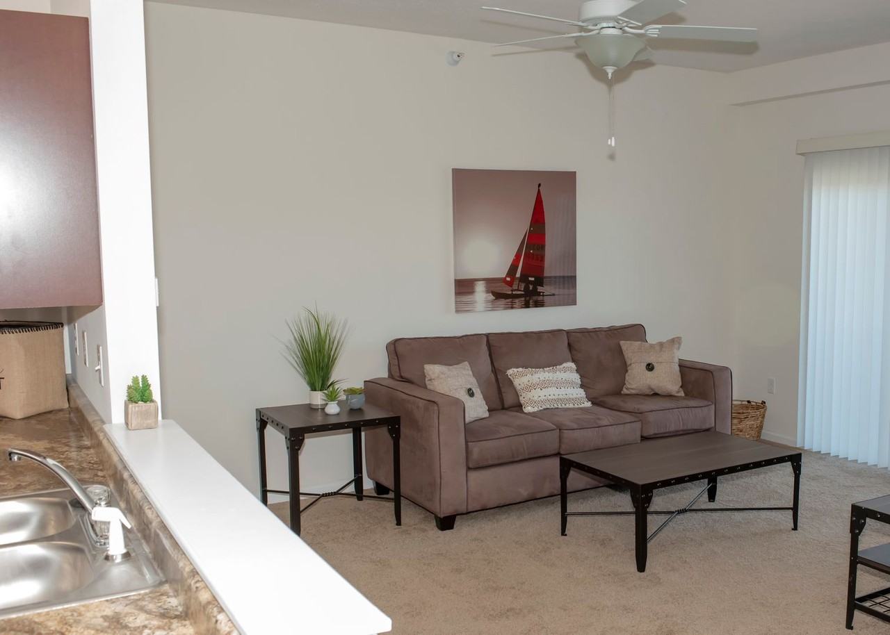 302 Vine Street - Photo 6 of 20