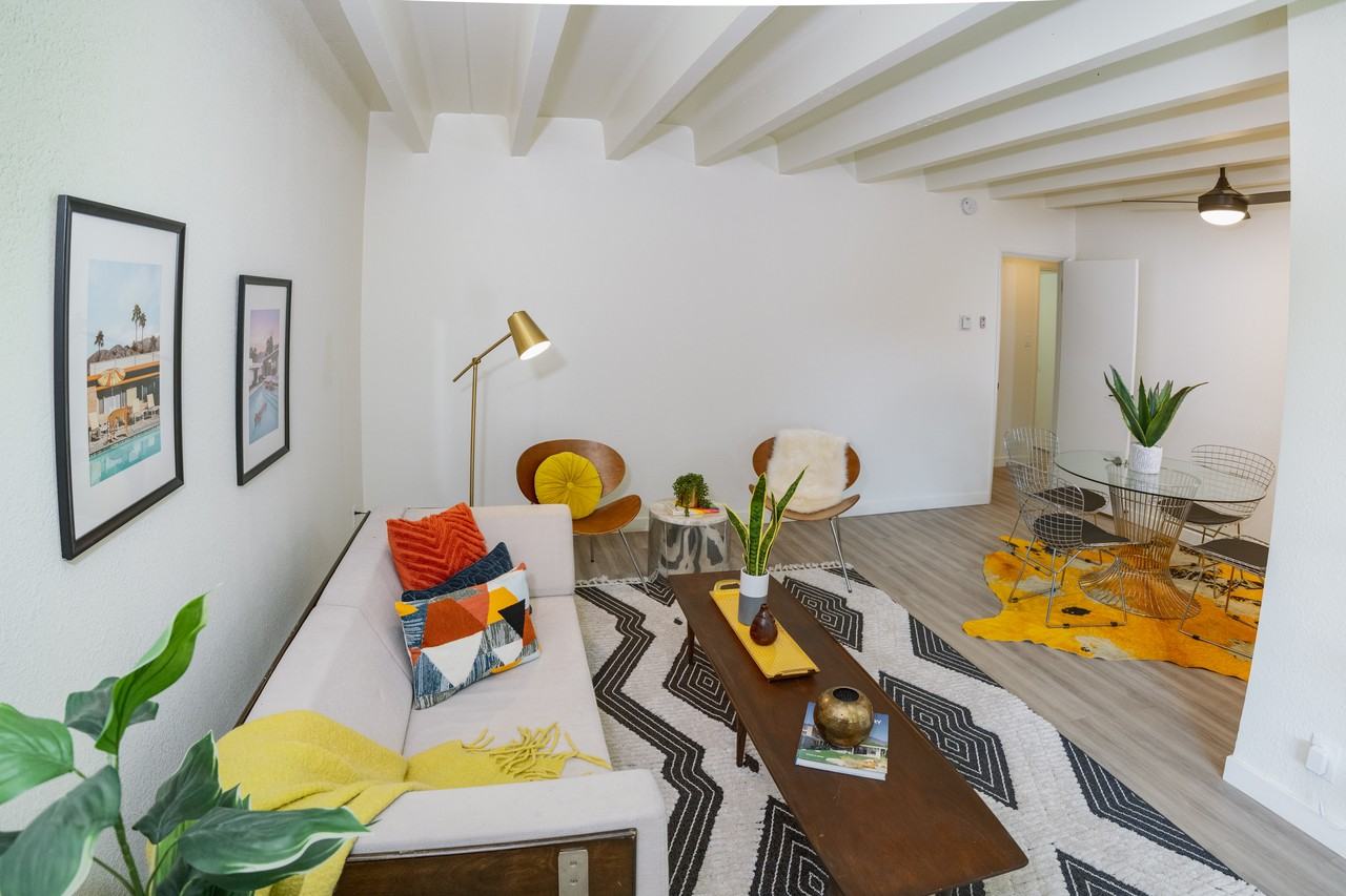 Valli Hi Apartments - Photo 5 of 20