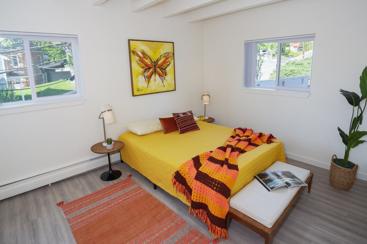 Valli Hi Apartments - Photo 7 of 50