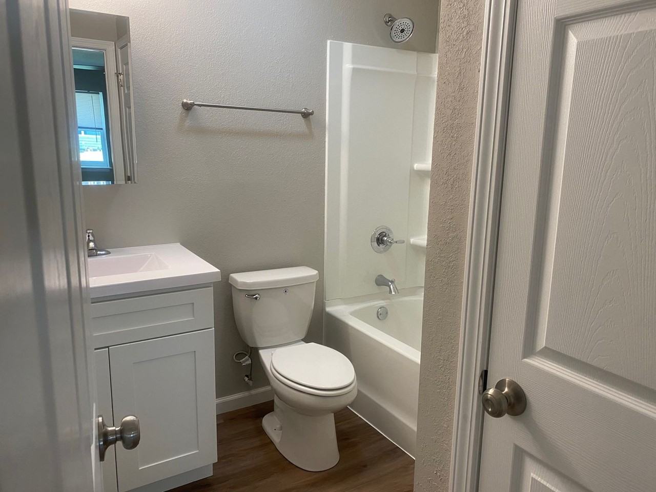 3202 Lincoln Dr Apt 111c #111C - Photo 7 of 9