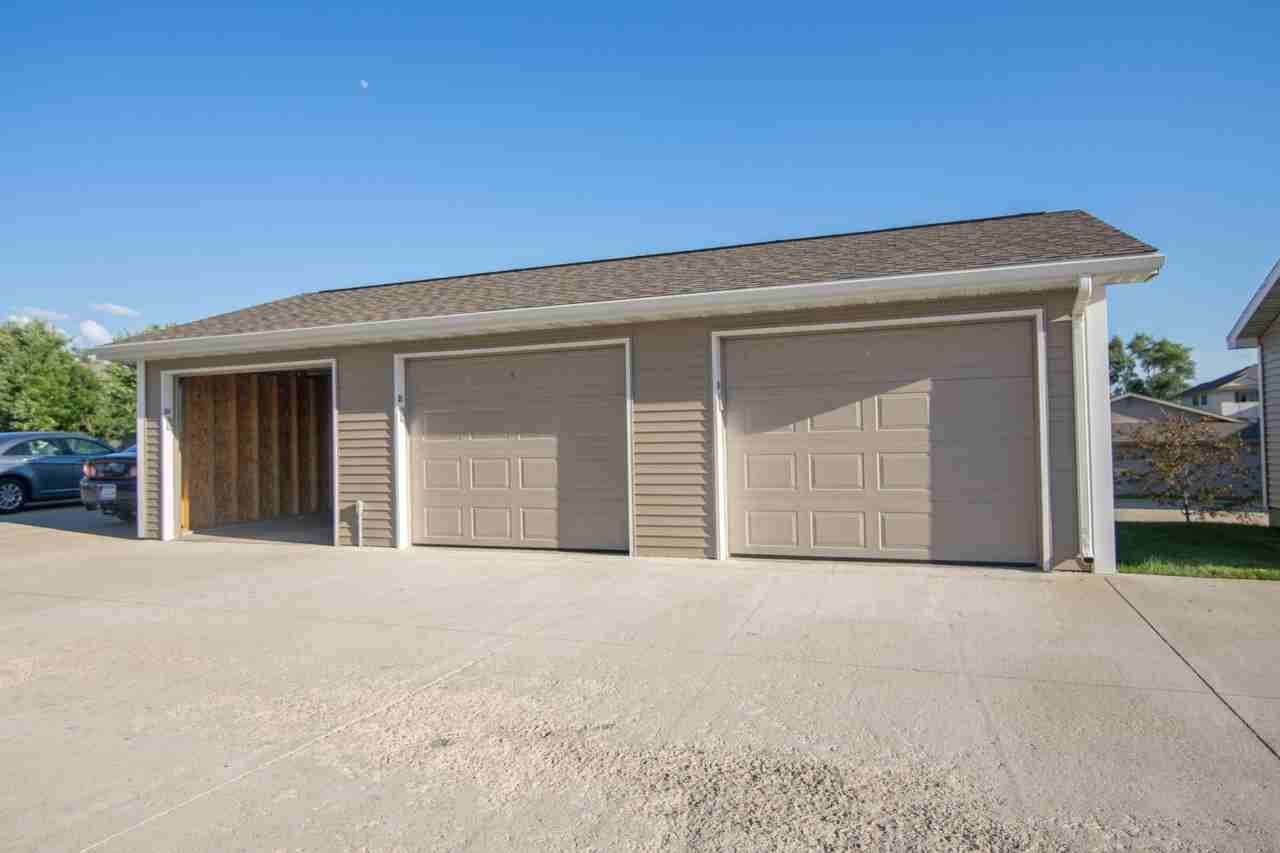 Cedar Hills Apartments - Photo 4 of 13