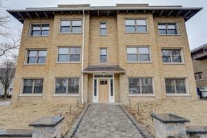 featured image of 2105 N Booth St