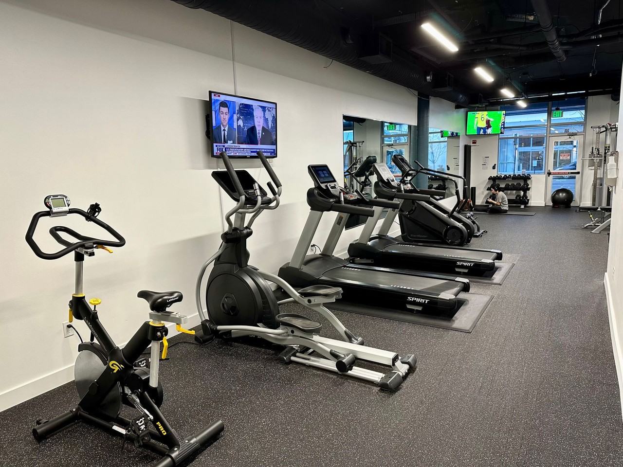 Limestone Court - Photo 5 of 13